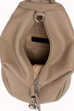 Load image into Gallery viewer, Julian Backpack