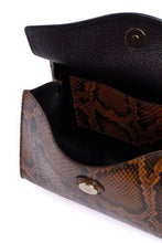 Load image into Gallery viewer, Dani Crossbody