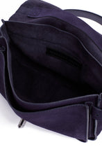 Load image into Gallery viewer, Small Darren Messenger