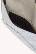 Load image into Gallery viewer, Leo Clutch
