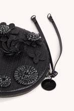 Load image into Gallery viewer, Circle Wristlet
