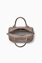 Load image into Gallery viewer, Pippa Duffle Bag
