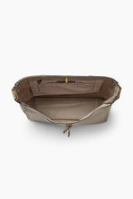 Load image into Gallery viewer, Darren Feed Bag
