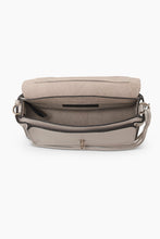 Load image into Gallery viewer, Small Darren Messenger
