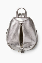 Load image into Gallery viewer, Medium Julian Backpack
