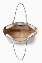 Load image into Gallery viewer, Sherry Tote
