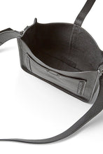 Load image into Gallery viewer, Small Unlined Feed Bag With Whipstitch
