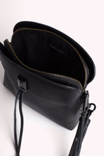Load image into Gallery viewer, Darren Small Crossbody
