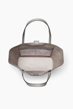 Load image into Gallery viewer, Blythe Tote
