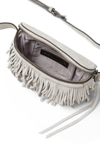 Load image into Gallery viewer, Finn Belt Bag

